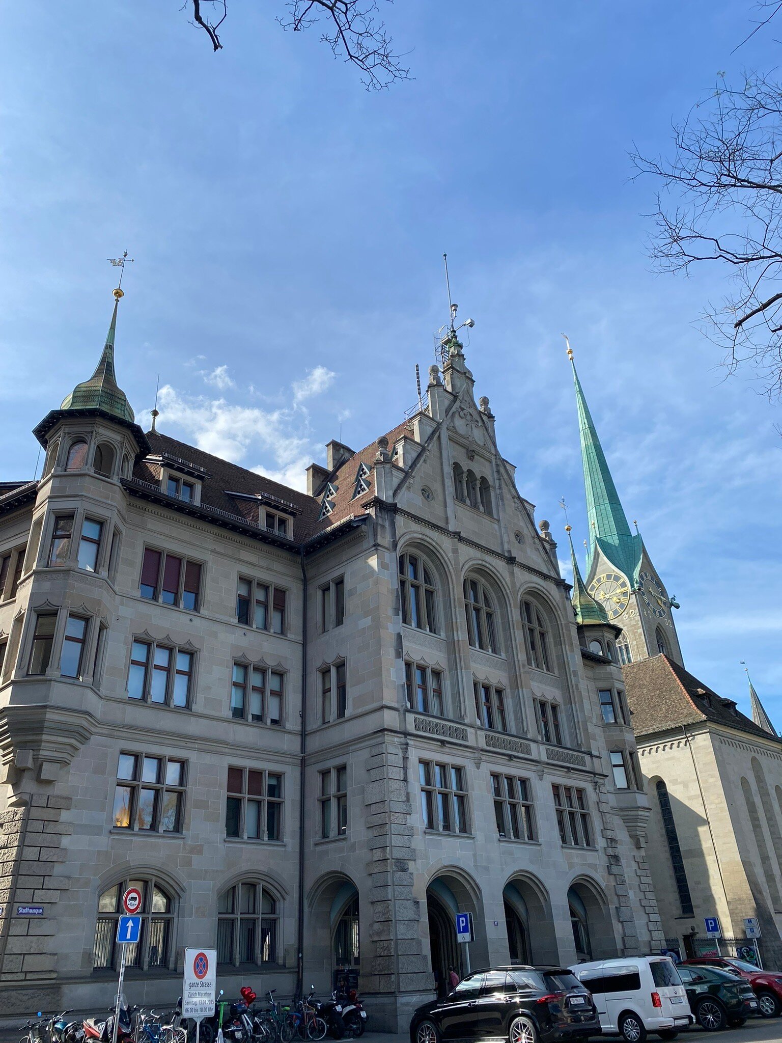 Radisson Hotel & Suites Zurich-官方