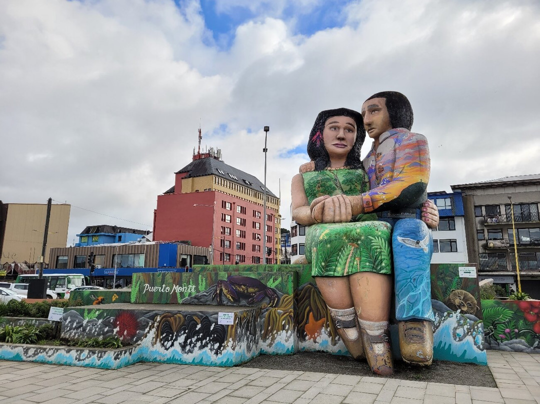 Sentados Frente al Mar-蒙特港必去景点