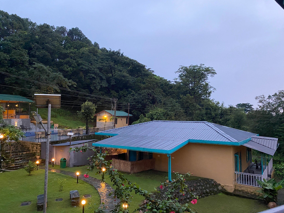 Tree of Life Birdsong Chalets主图