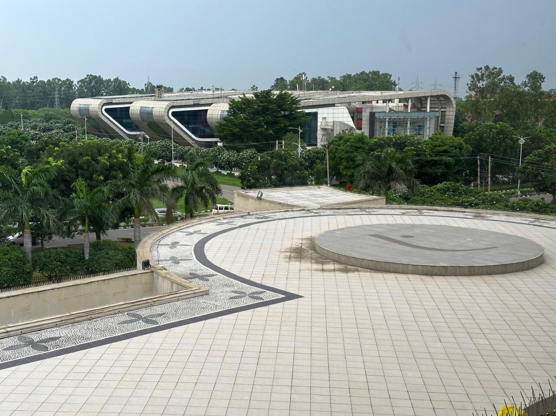 The Lalit Chandigarh主图