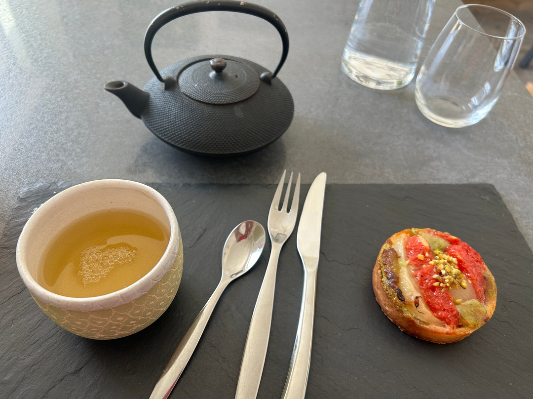 Arts et Délices de la Mauchère Custines