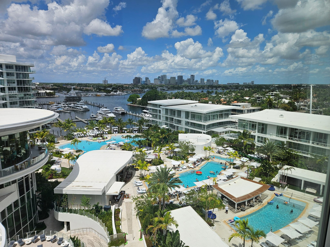 Pier Sixty-Six主图