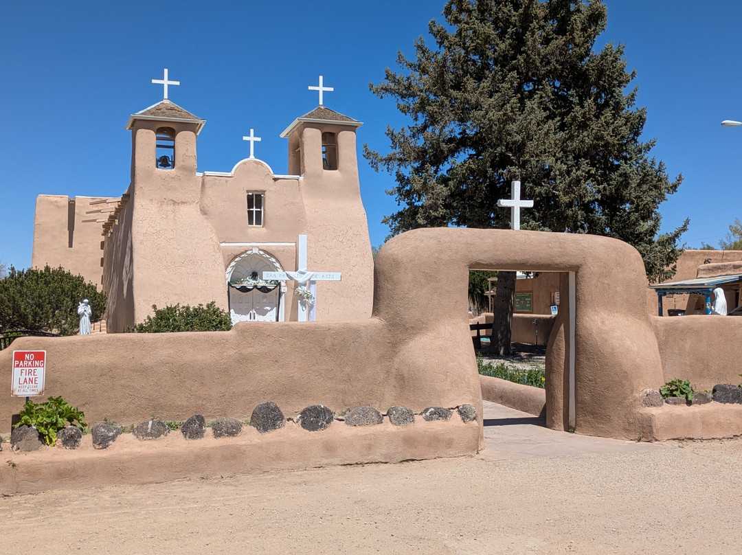 San Francisco de Assisi Mission Church-Ranchos De Taos必去景点