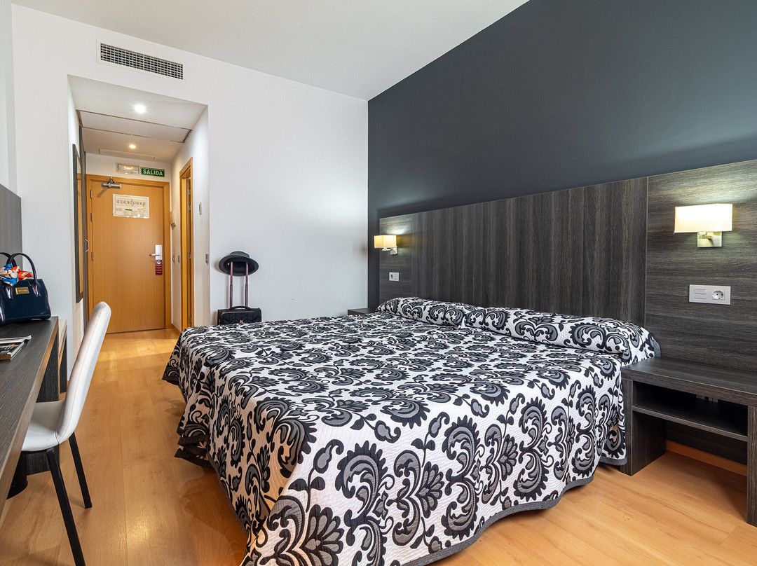 北方大道酒店主图