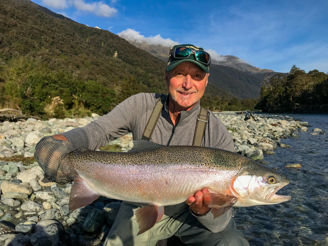 Traveltruly Fly Fishing-蒂阿瑙必去景点