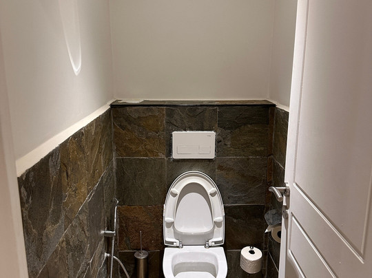 皇家海滩酒店主图