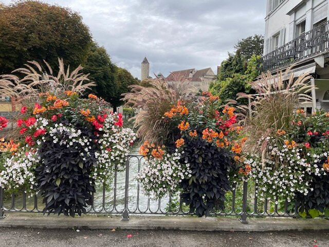 Jura Tourisme-Porrentruy必去景点