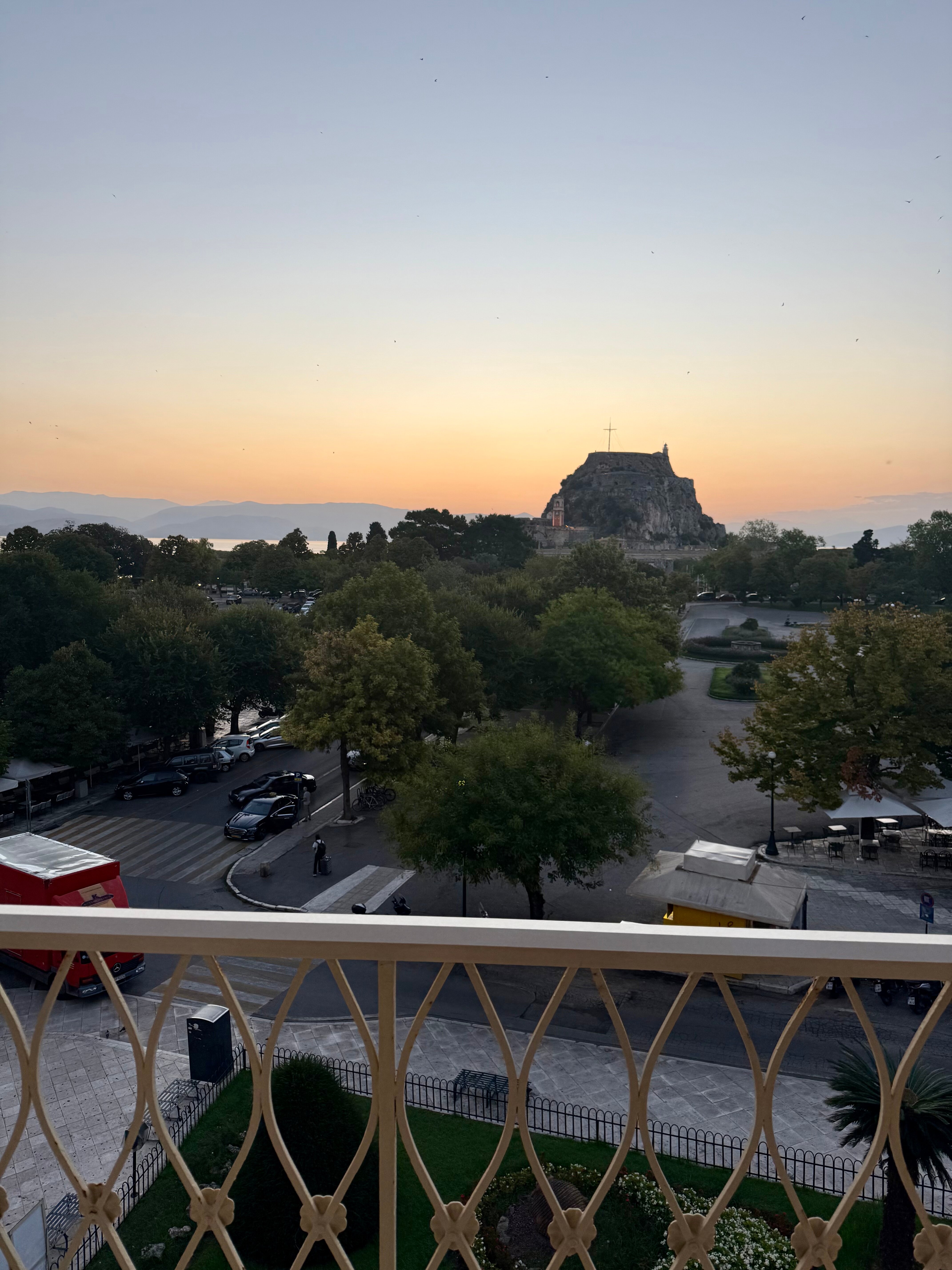 阿卡迪亚酒店-客卧