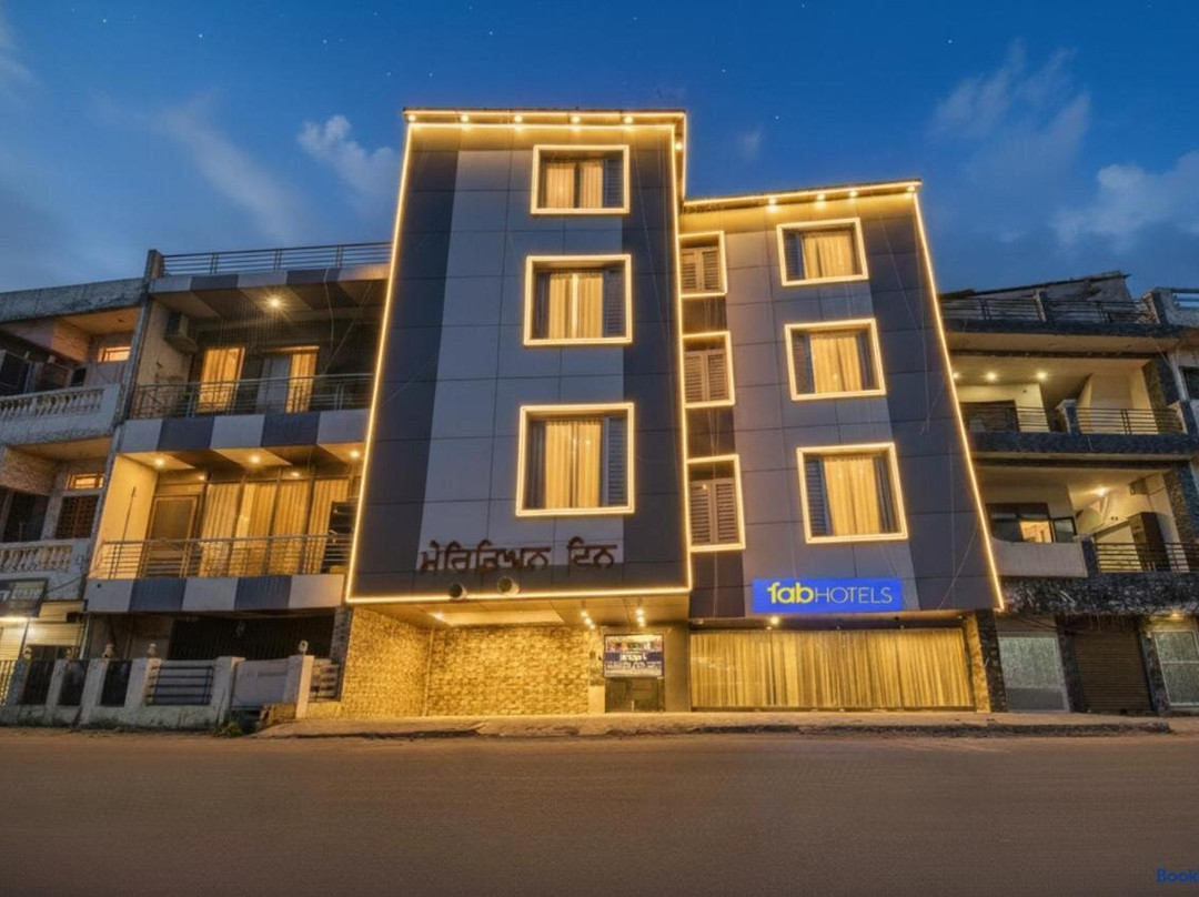 FabHotel Meridian Inn