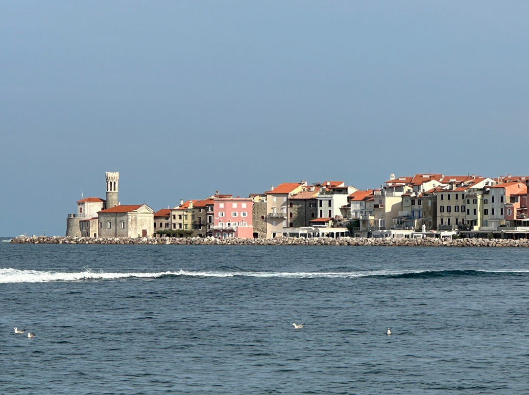 Piran Town Walls-皮兰必去景点