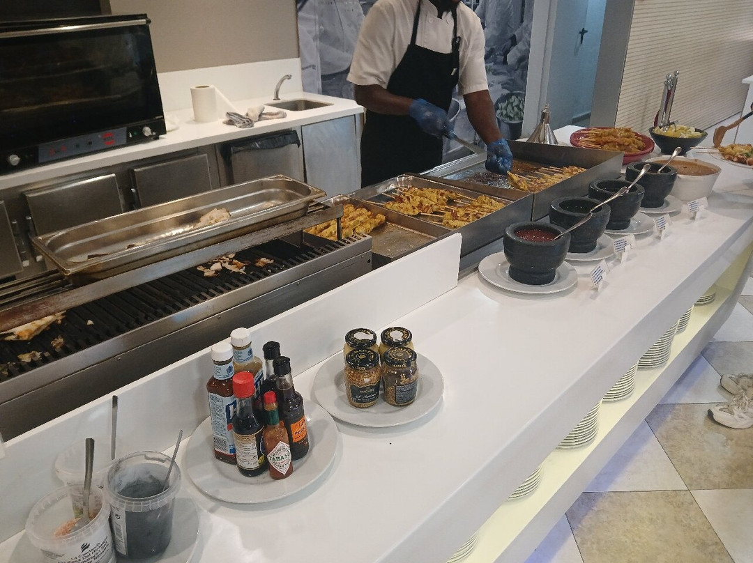 蒙特马尔马里提姆酒店主图