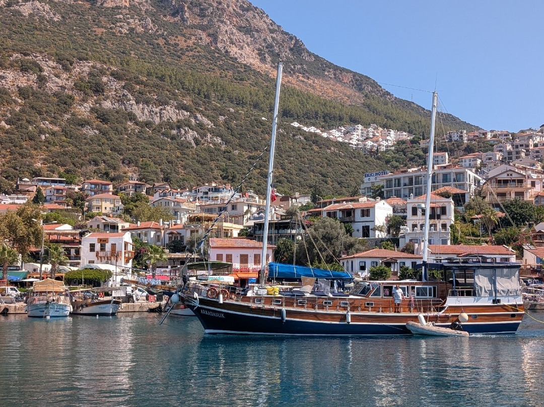 Arkadaslik Yachting-费特希耶必去景点