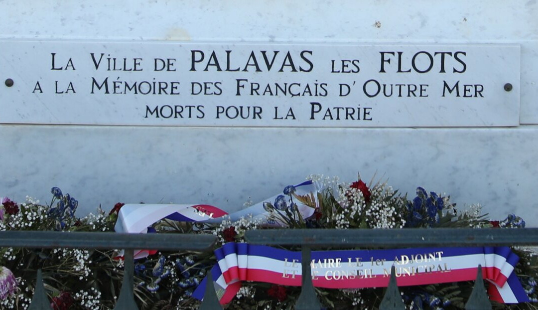 Monument aux Morts de Palavas-les-Flots-帕拉瓦莱弗洛必去景点