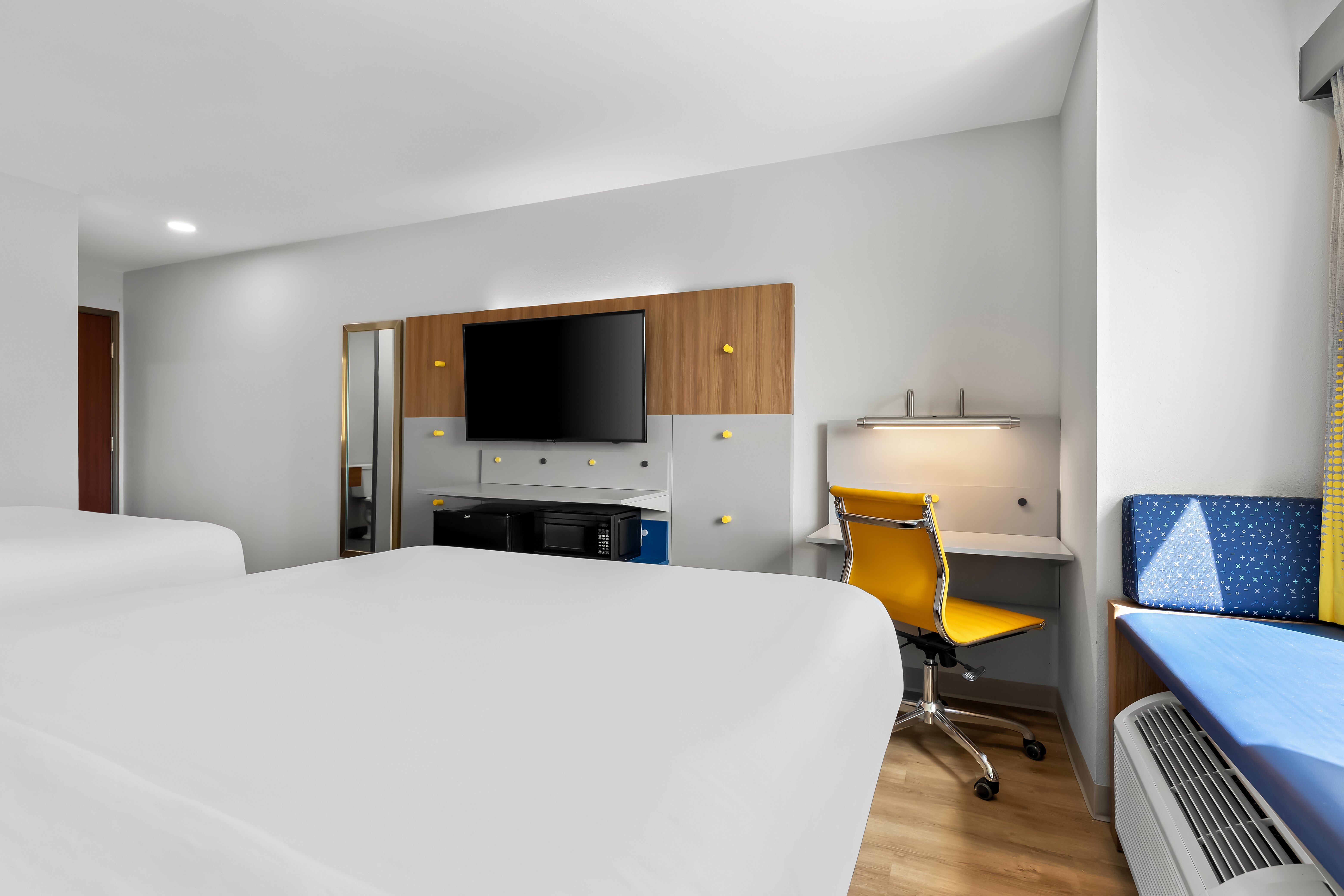 Microtel Inn & Suites by Wyndham Tulsa - Catoosa Route 66-客卧