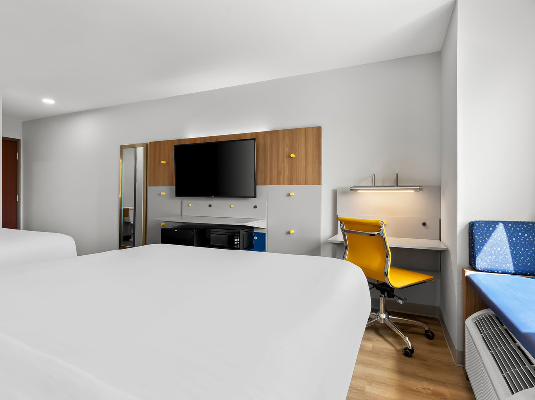 Microtel Inn & Suites by Wyndham Tulsa - Catoosa Route 66主图