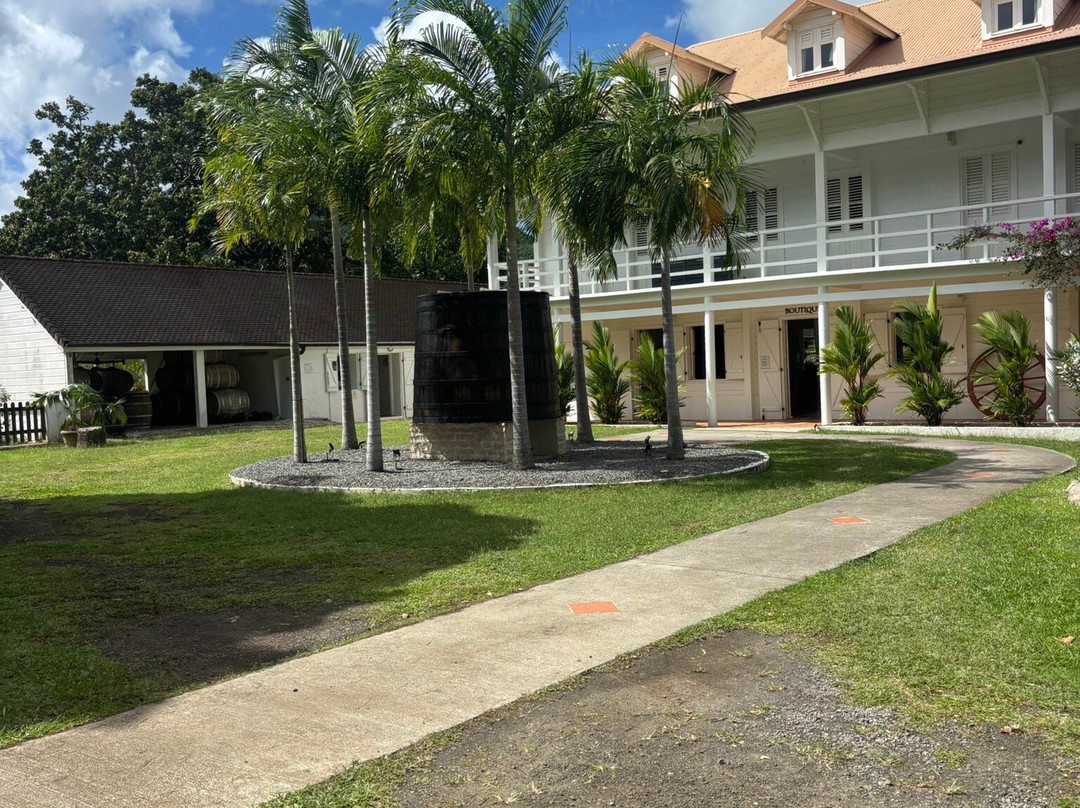 Distillerie BRAUD et QUENNESSON-Le Marin必去景点