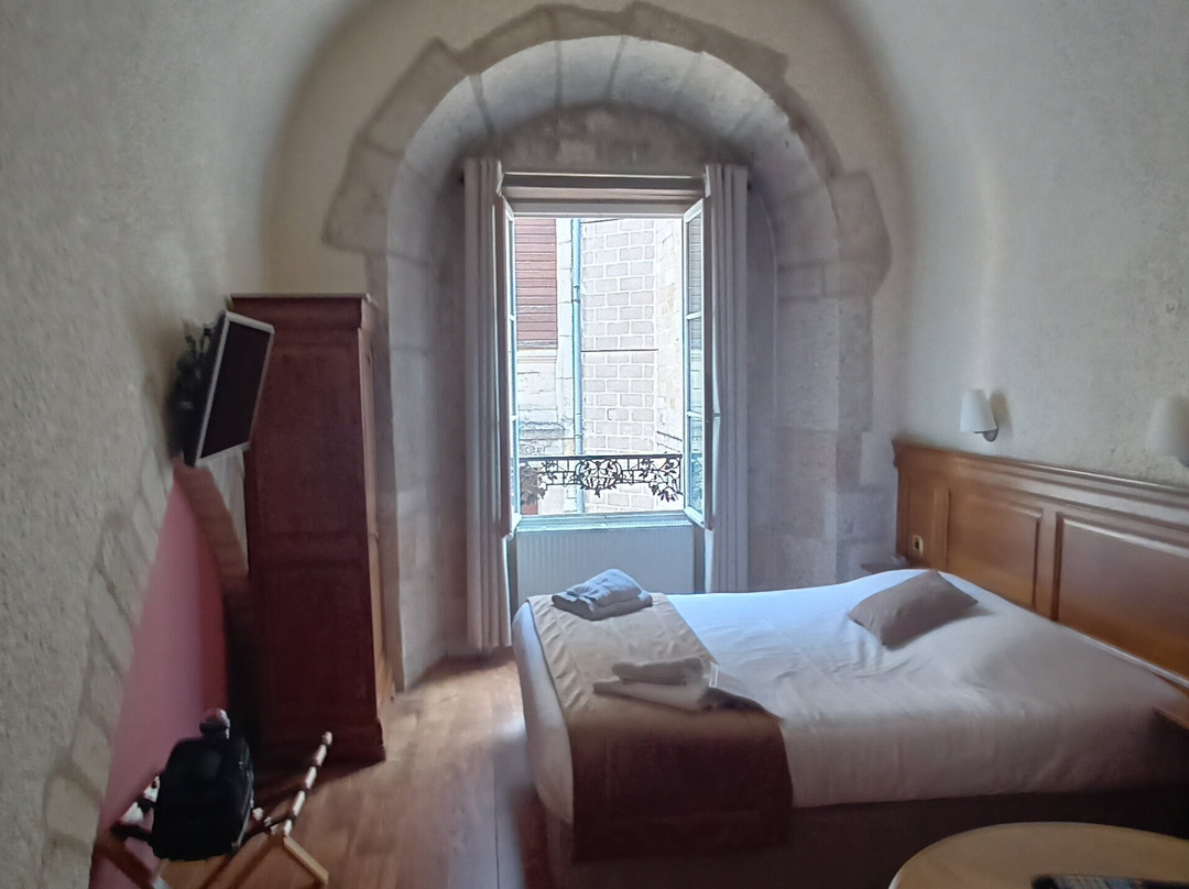 Logis Hôtel du Cheval Blanc主图