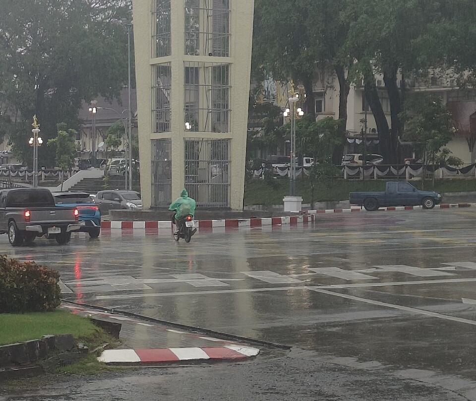 Clock Tower-董里必去景点