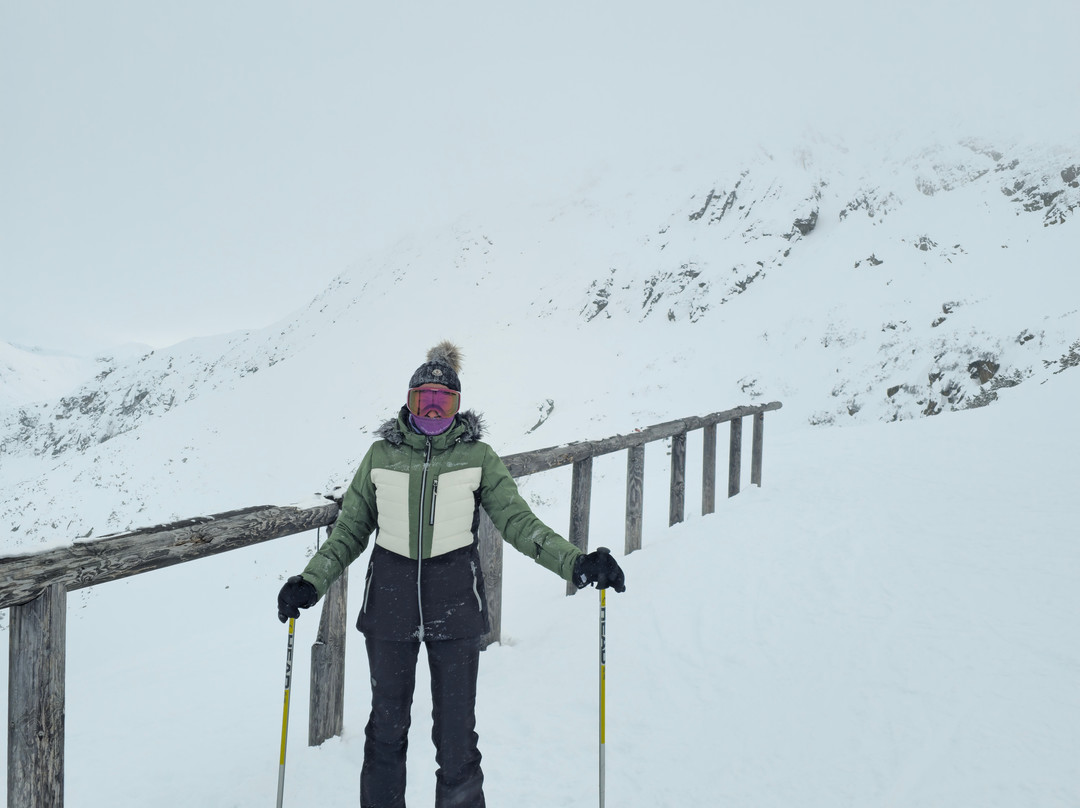 Alps Ski School Bansko-班斯克必去景点