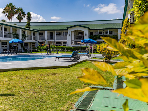 Quinta Dorada Hotel & Suites主图