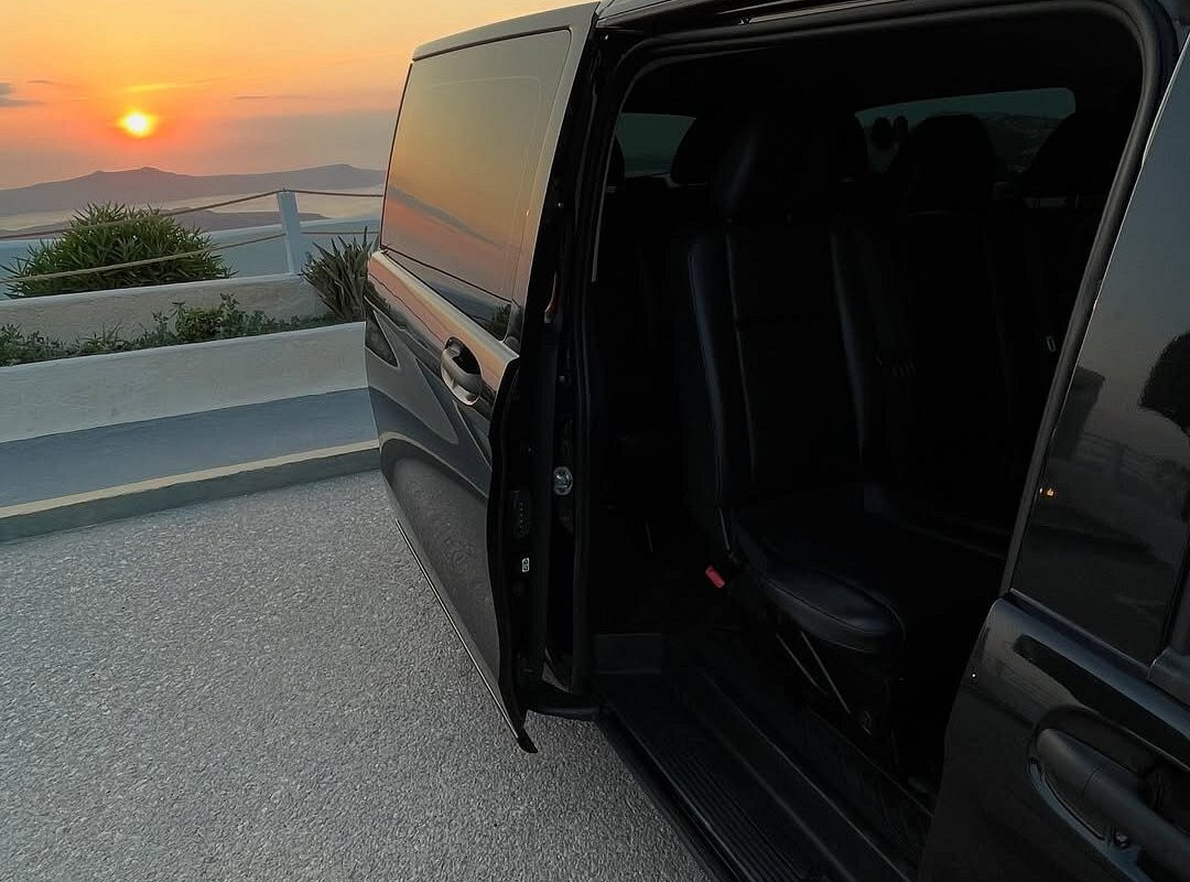 Gega Tours Santorini-Emporio必去景点