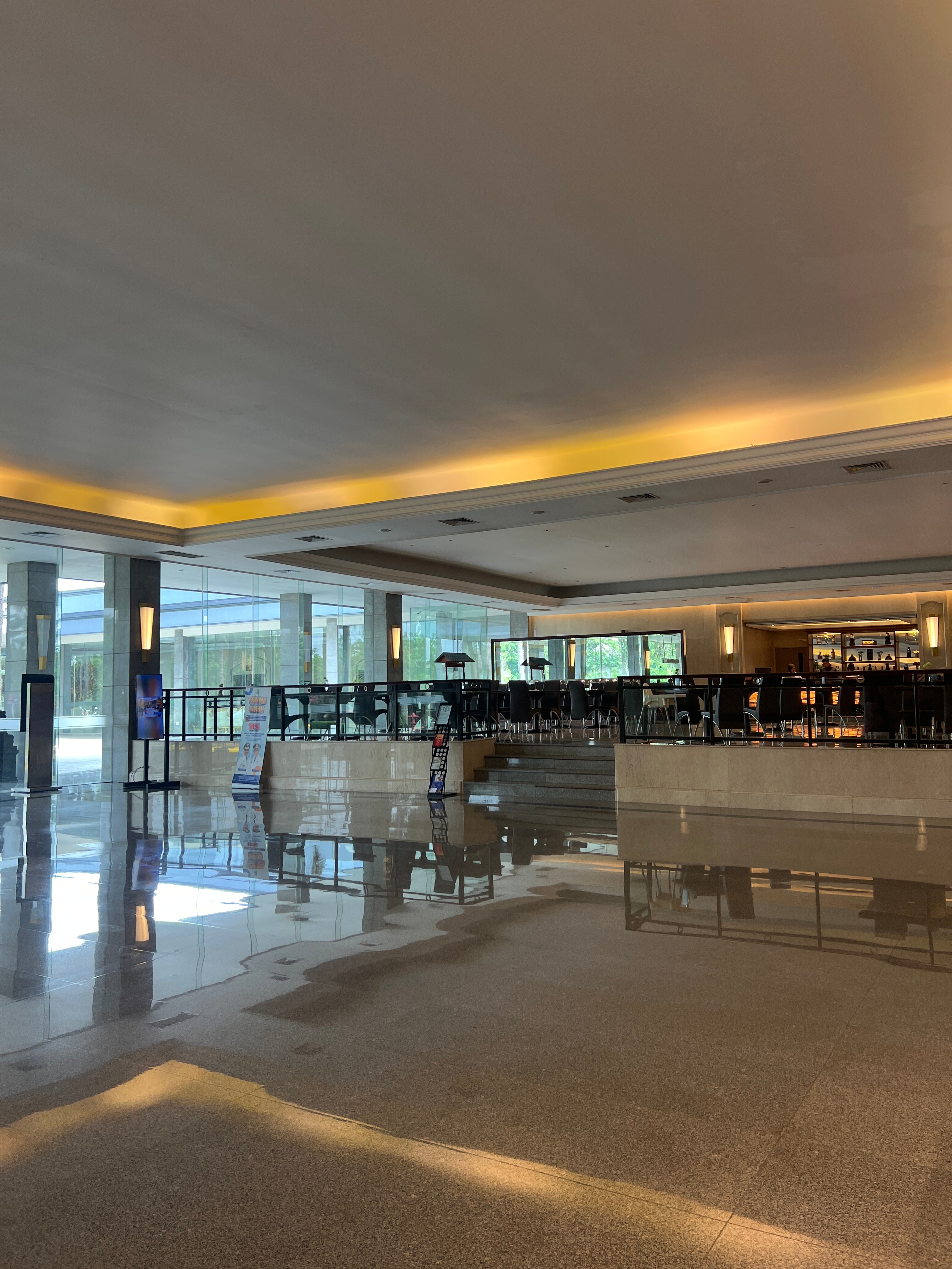 依斯塔纳尼拉燕酒店-官方