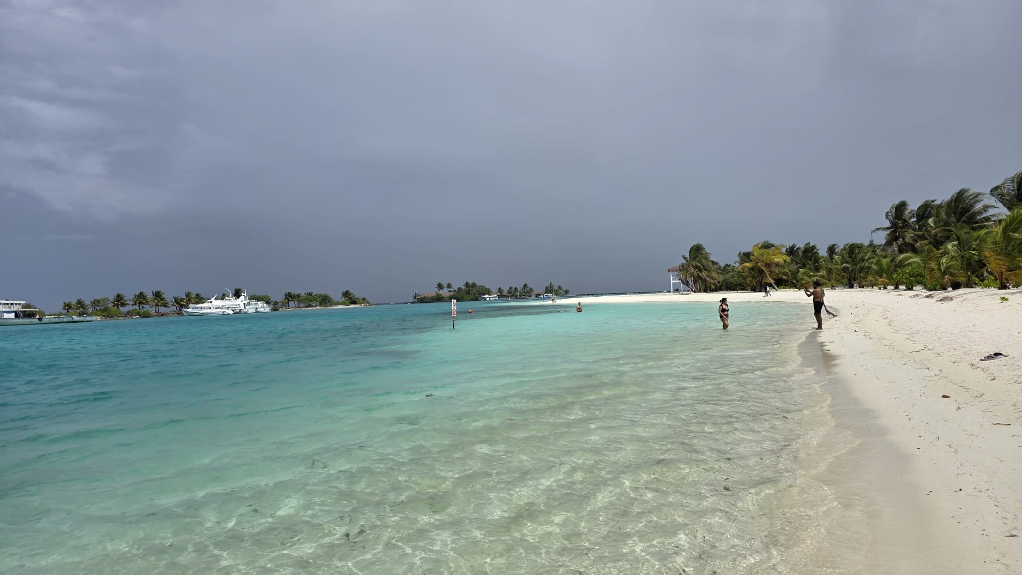 天堂岛度假村-泳池