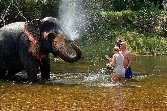 Khaolak Center Travel