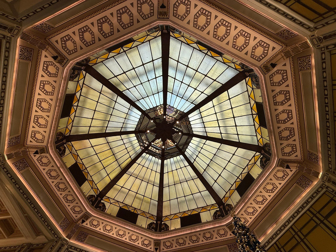 和平饭店-上海市必去景点