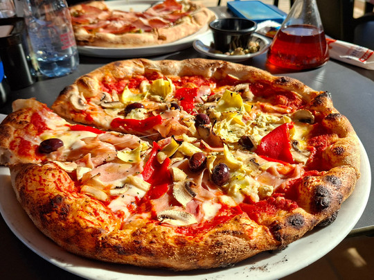 Vesuvius Pizzería Italiano