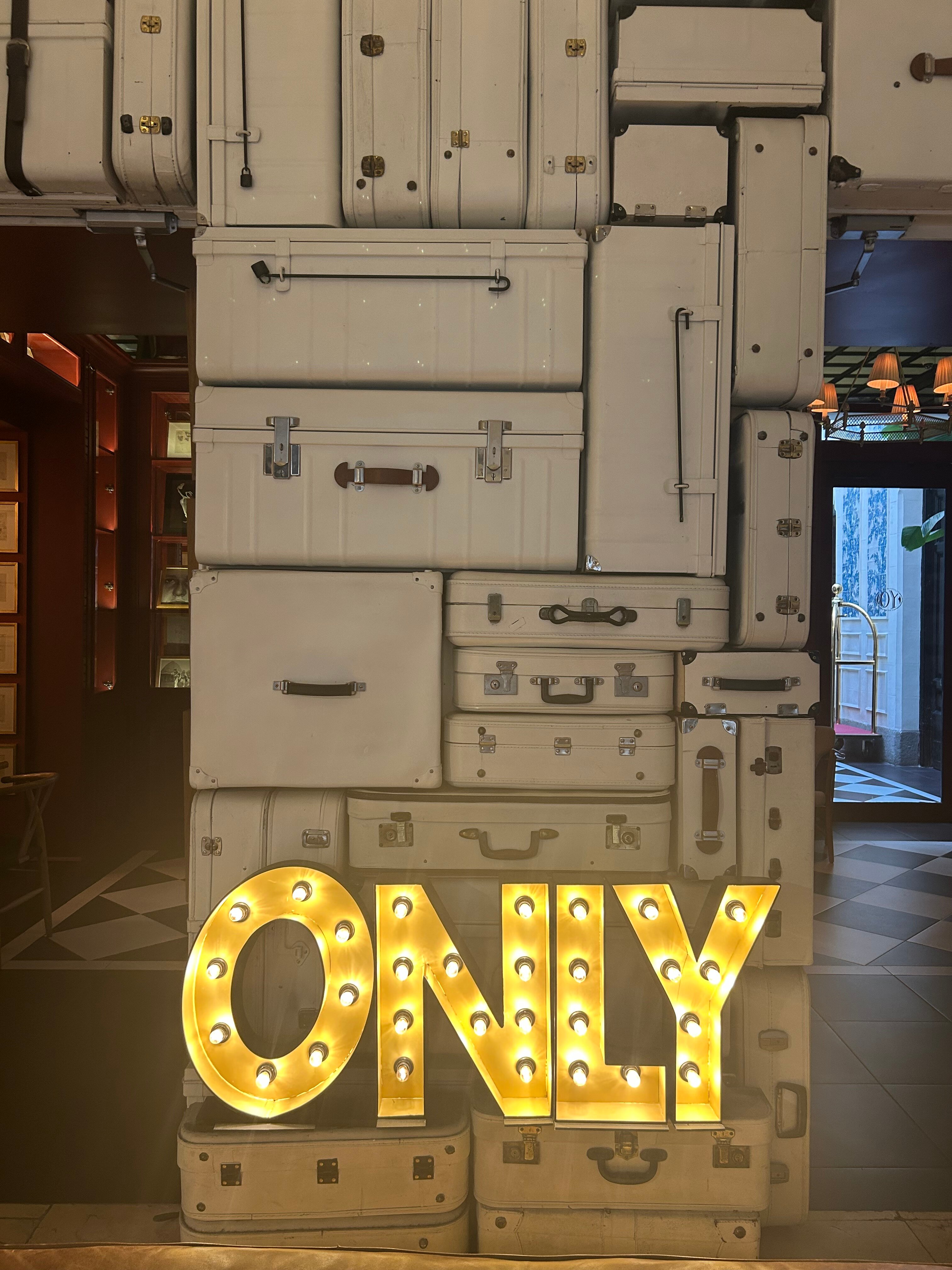 马德里威尼斯恋人酒店及酒廊-官方