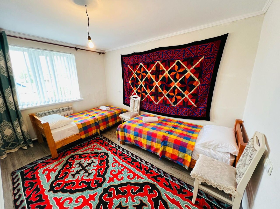 DADOW Guesthouse