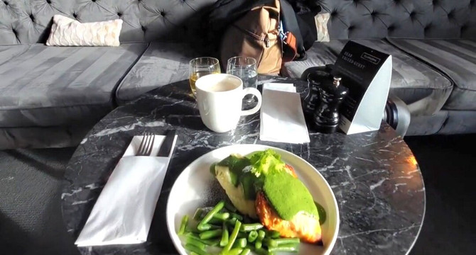 Clubrooms At Gatwick South Terminal-霍利必去景点