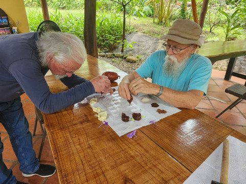 Two Little Monkeys Chocolate Tour-福德圣卡洛斯必去景点