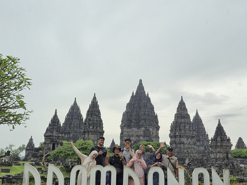 Jogja Visit Tour by Malioboro Travel-Yogyakarta必去景点