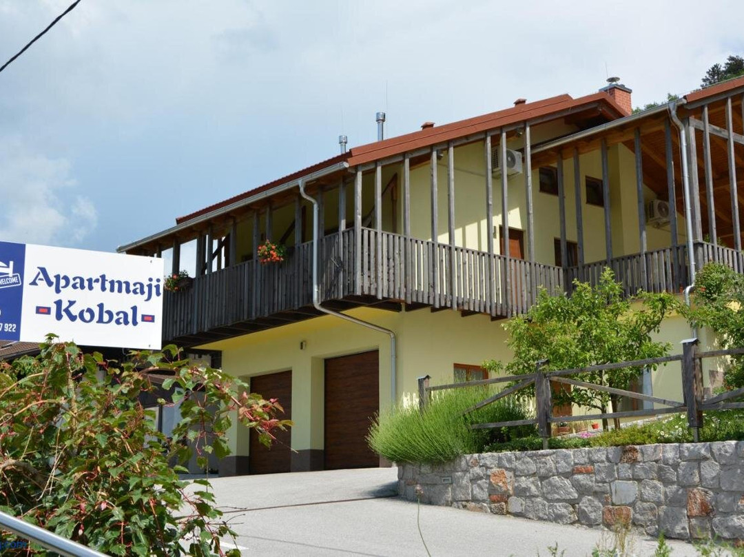 Apartmaji Kobal