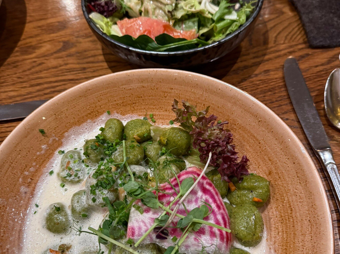 阿德勒酒店主图