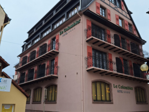 科伦姆比酒店主图