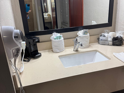 米申贝斯特韦斯特酒店主图