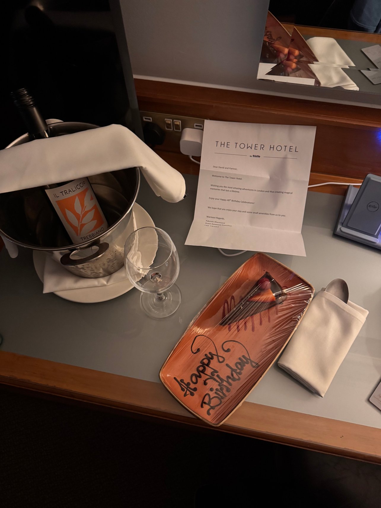 伦敦塔提斯特尔酒店-浴室