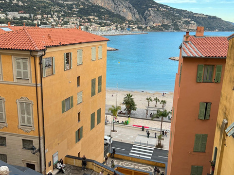 Escaliers-芒通必去景点