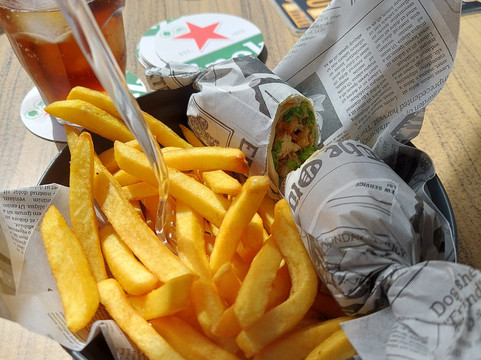 Gallagher's Beachview Sportsbar-提亚必去景点