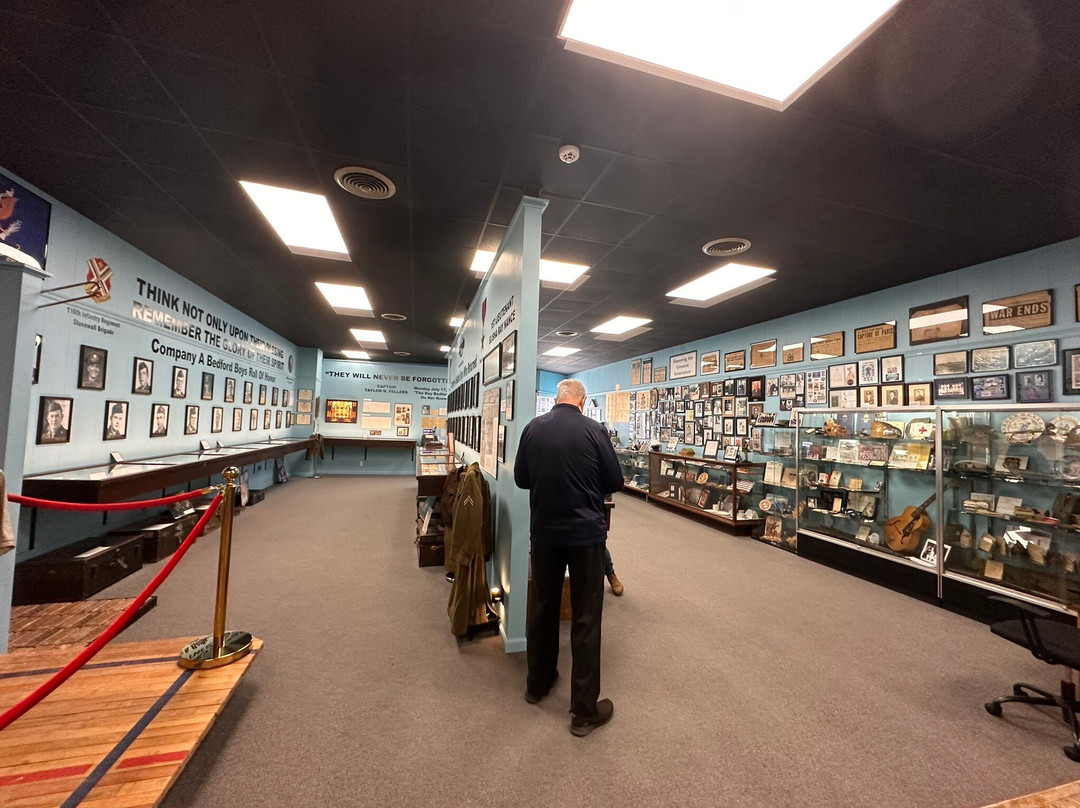 Bedford Boys Tribute Center-Bedford必去景点