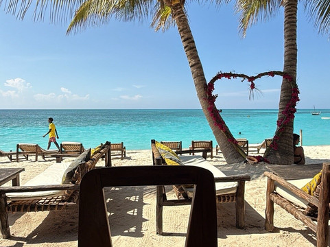 Kibanda Beach Club Diving Center-孥归必去景点