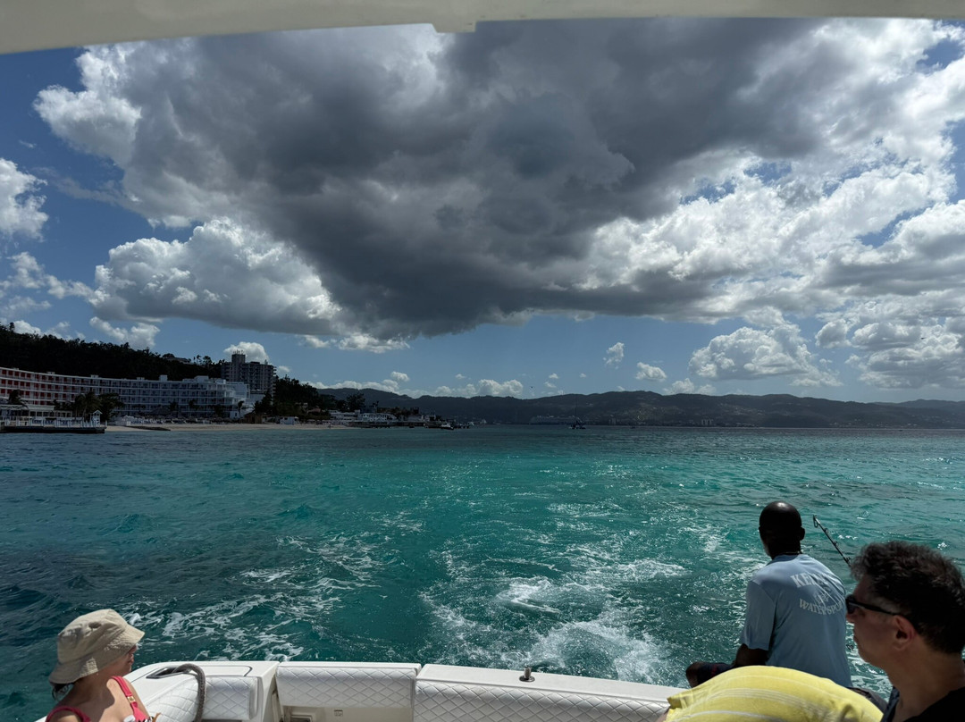 Kelly's Watersports LTD-蒙特戈贝必去景点