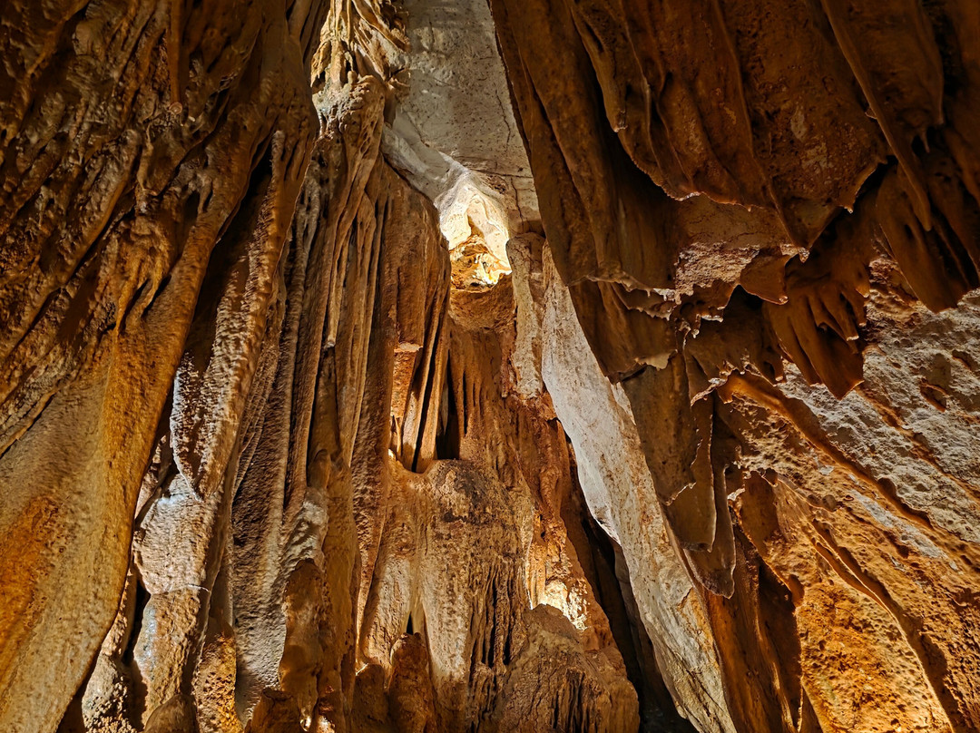Grutas da Moeda-Sao Mamede必去景点