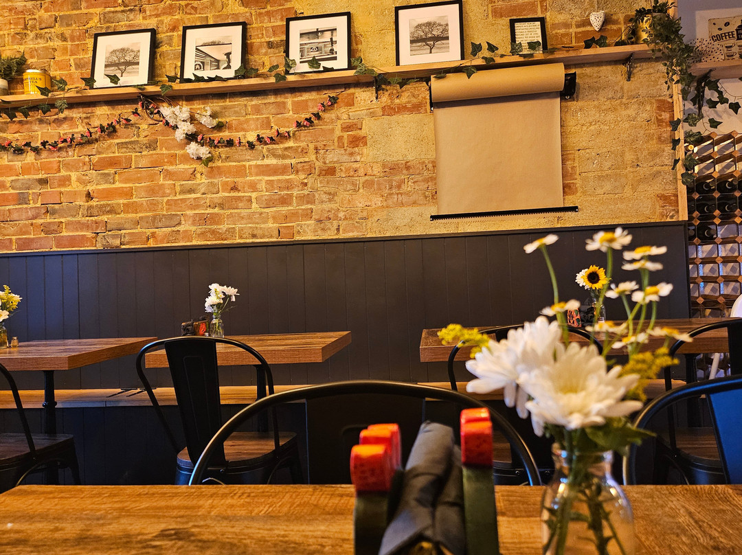Cafe De Ville