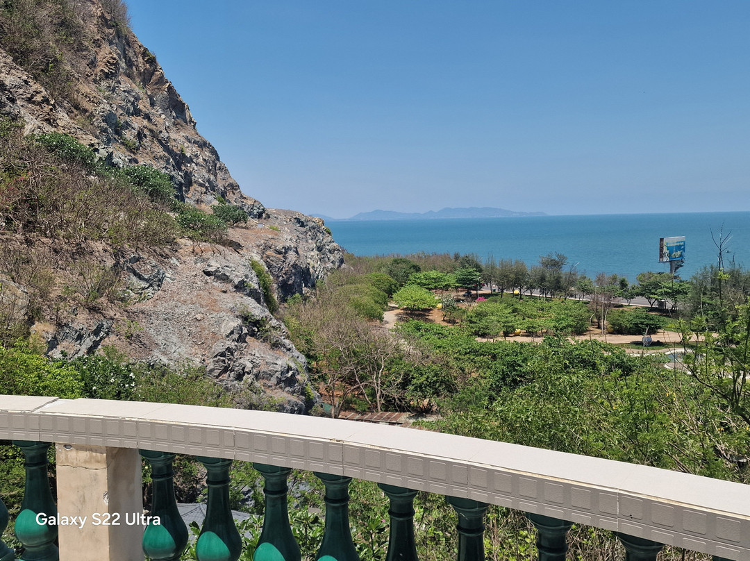 Jesus Christ Statue-头顿必去景点