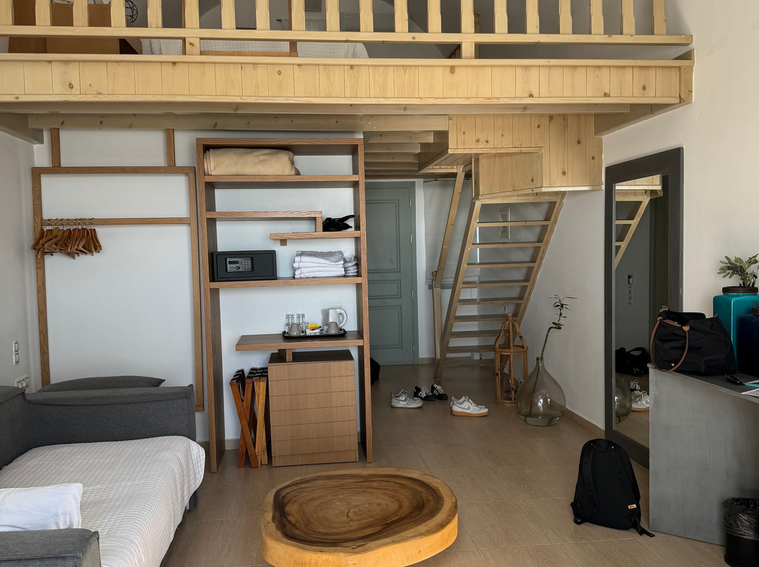 天文宫套房酒店主图