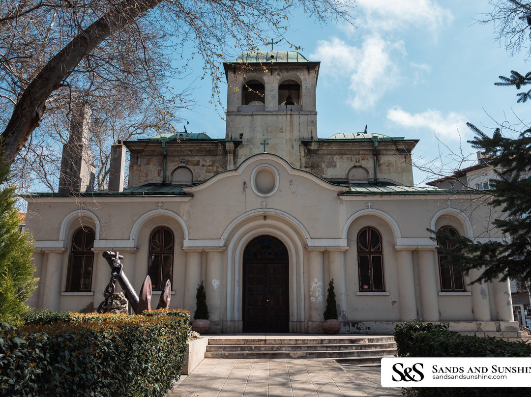 Church St. Nicholas the Thaumaturge-瓦尔纳必去景点